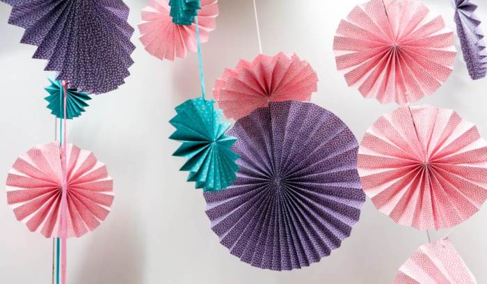 How to make paper decoration