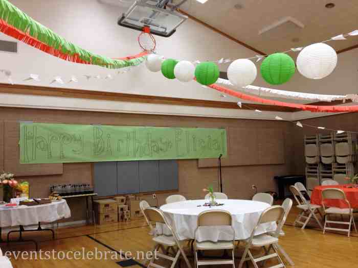 How to decorate large rooms for parties